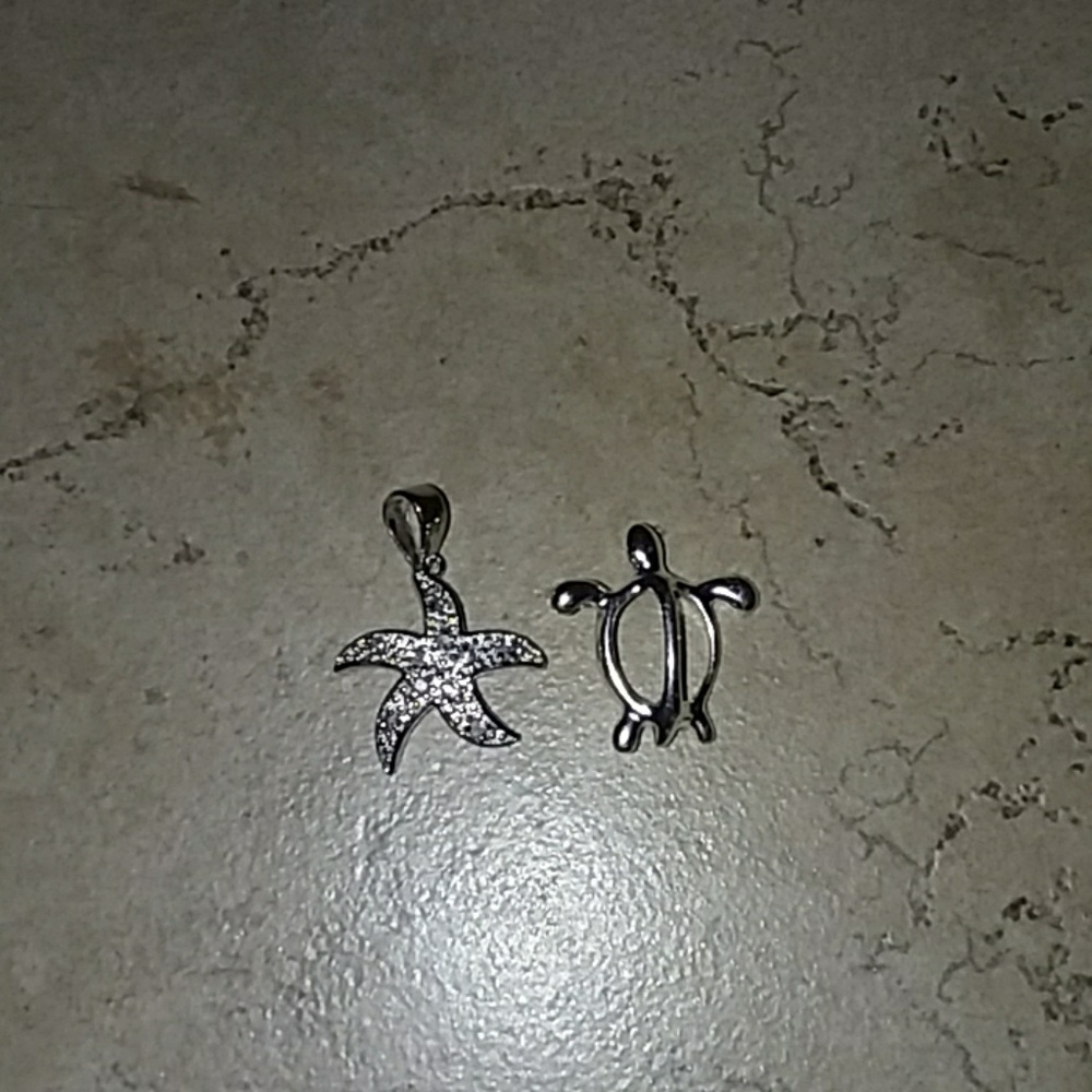 2 cute beachy pendants